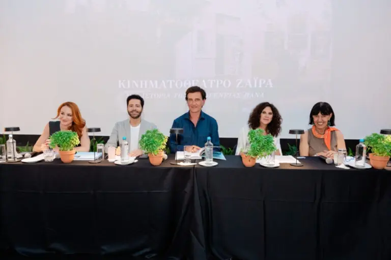 Στο κατάμεστο κινηματοθέατρο «Ζαΐρα» παρουσιάστηκε το νέο βιβλίο του Χρύσανθου Πανά [εικόνες]