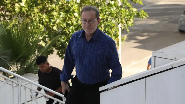 Δίκη Λιγνάδη: Νέοι διάλογοι μέσα από το δικαστήριο – «Δεν ήξερα πώς να το χειριστώ, φοβήθηκα ότι θα βιάσει και μένα»