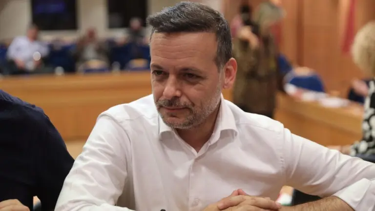 Ο Δήμος Αθηναίων δίπλα στους κατοίκους της Κυψέλης για τις ζημιές στα σπίτια τους