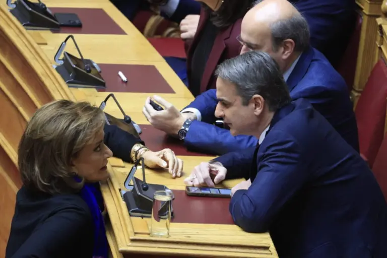 Καρφί Ντόρας για Κυριάκο που την άφησε εκτός κυβέρνησης: «Μου κακοφάνηκε, ήταν σαν να ακύρωνε μια πορεία ετών»