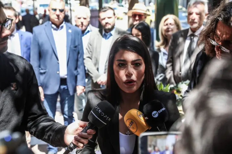 Παραλήρημα Λατινοπούλου: «Απαράδεκτη η προφυλάκιση των αστυνομικών στο Αργος – Τρομοκράτες οι Ρουβίκωνες»