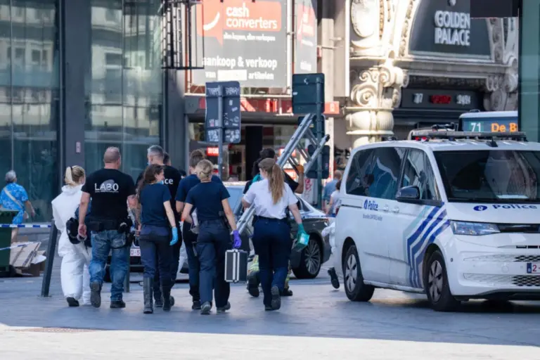 Τραγωδία στις Βρυξέλλες: Τουλάχιστον δύο νεκροί στην πυρκαγιά – Παγιδεύτηκαν μέσα σε ένα ασανσέρ [εικόνες – βίντεο]